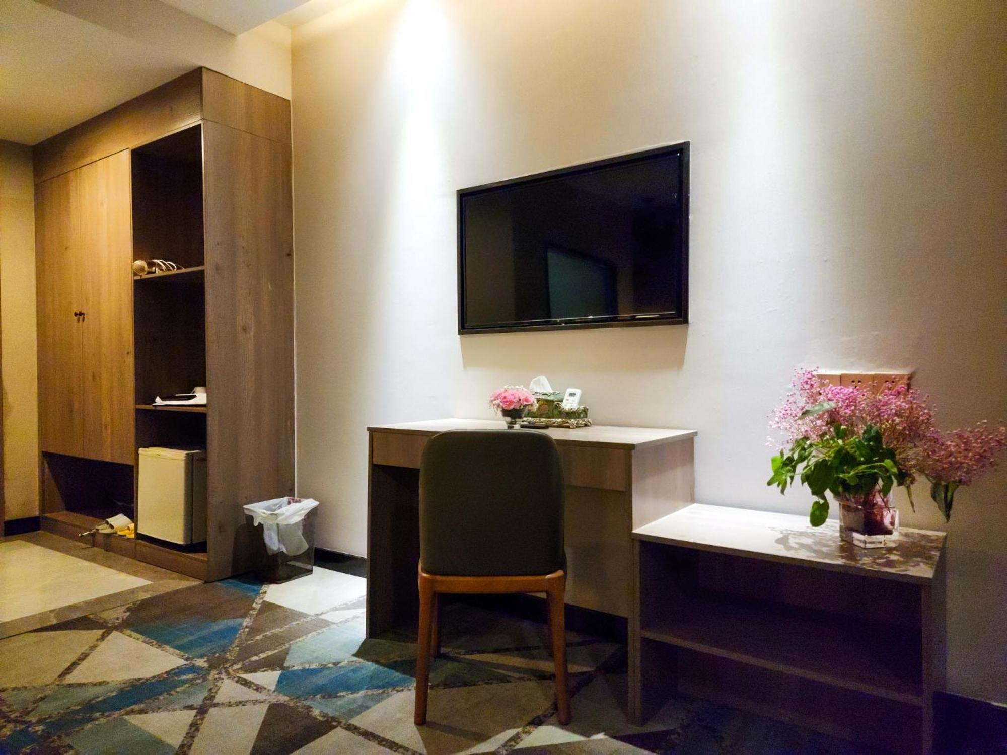 889 Boutique Hotel Пном Пен Екстериор снимка