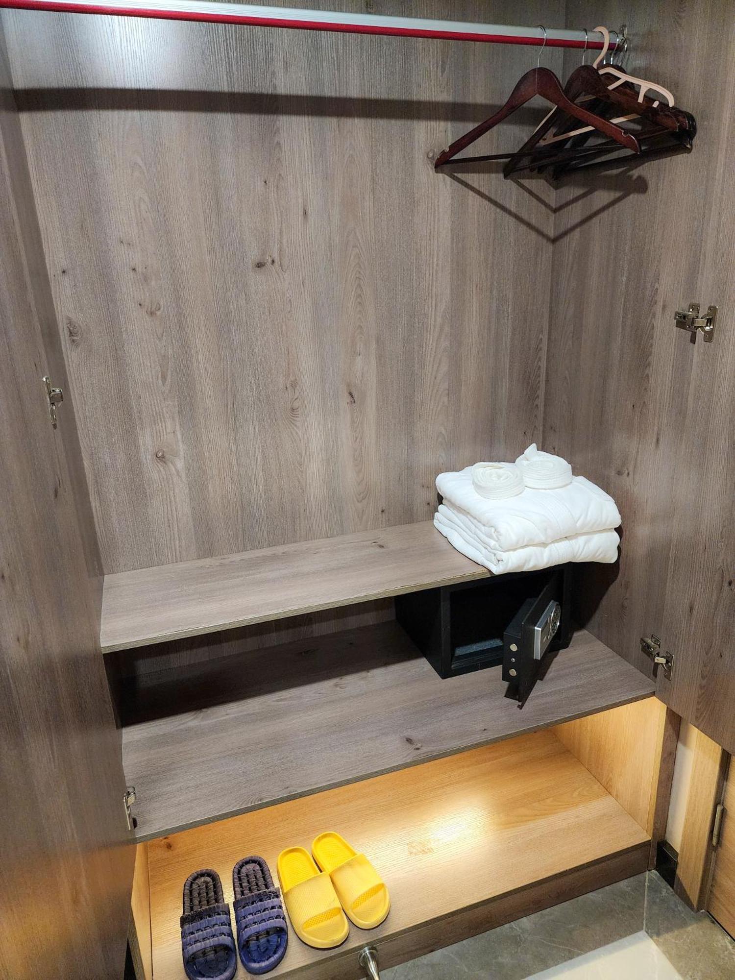889 Boutique Hotel Пном Пен Екстериор снимка